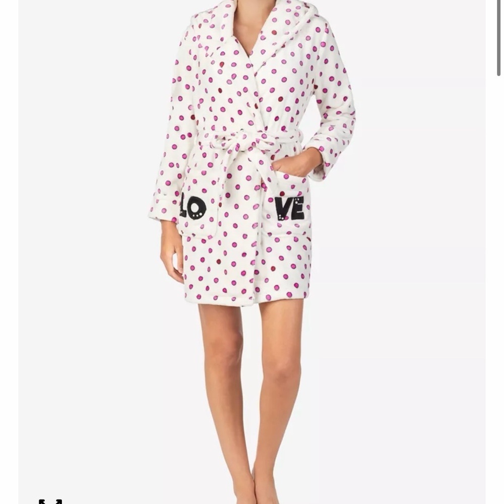⚡️BETSEY JOHNSON White Plush Robe with Pink Polka Dots and LOVE Pockets - Hooded